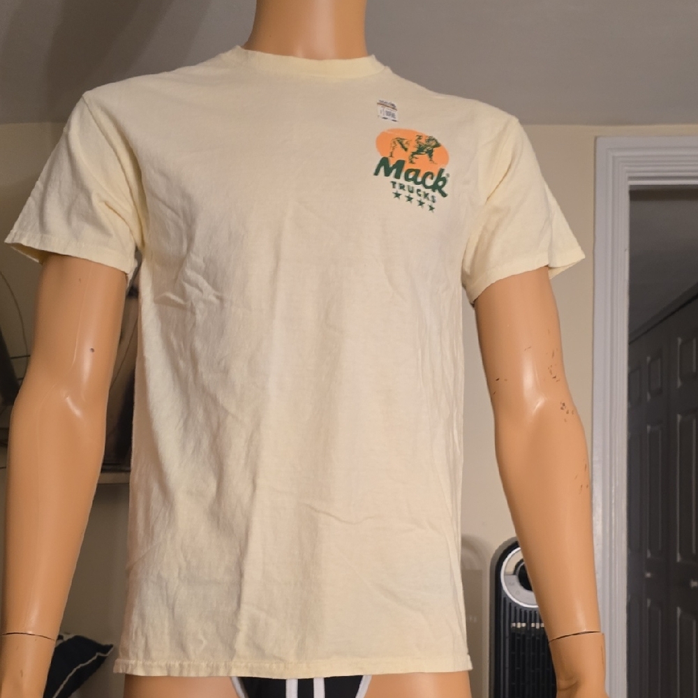 Cream Short Sleeve Tee for Men NWOT
